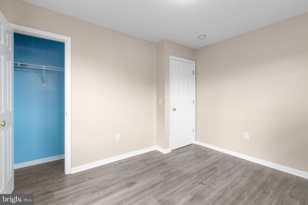 12215 STONEHENGE DRIVE