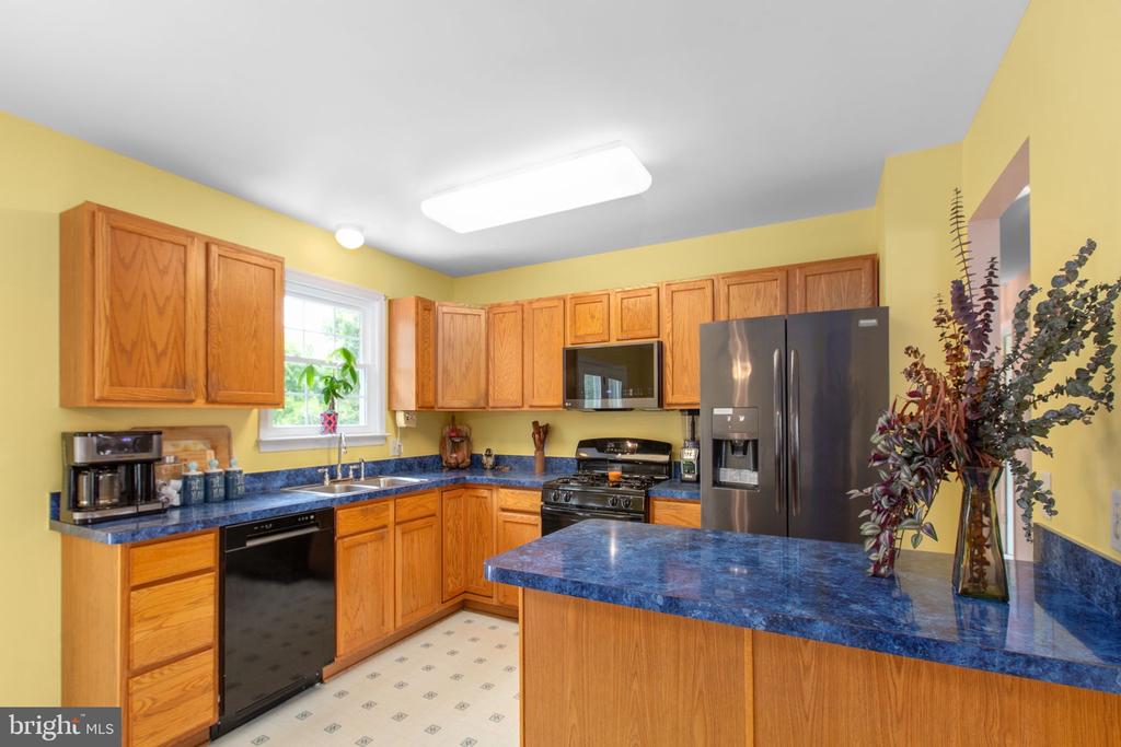 12215 STONEHENGE DRIVE