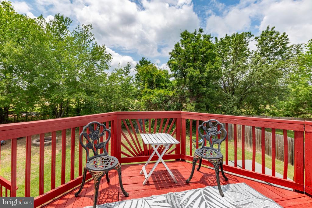 12215 STONEHENGE DRIVE