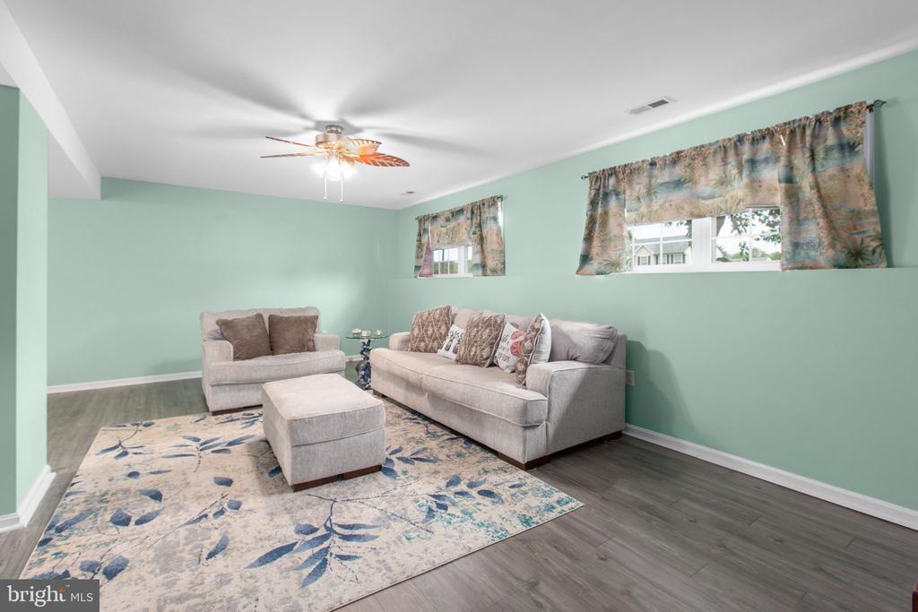 12215 STONEHENGE DRIVE