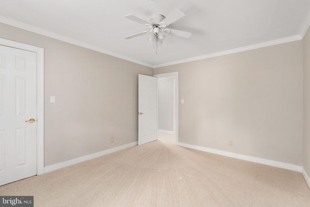 9 SANFORD CIRCLE