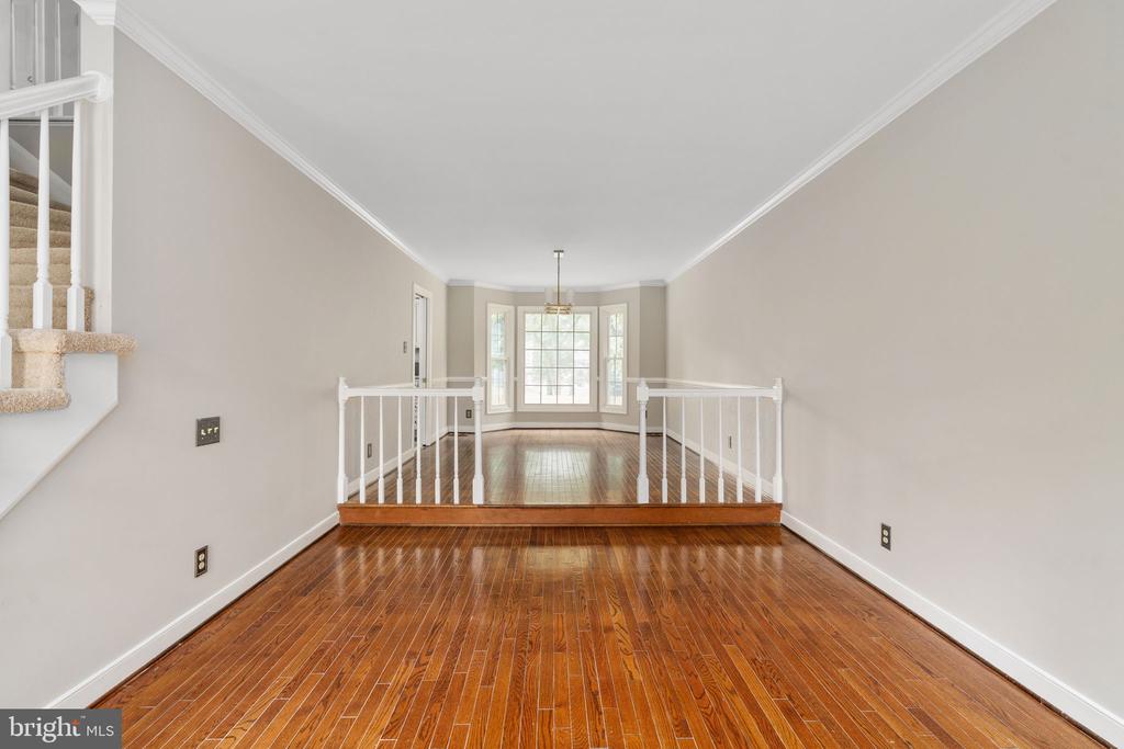 9 SANFORD CIRCLE