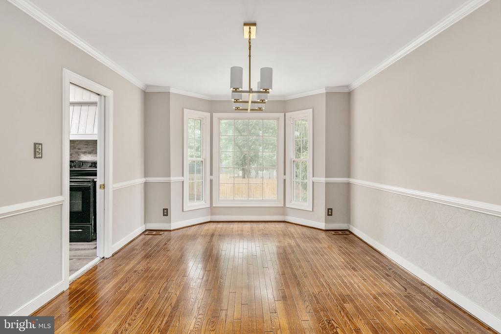 9 SANFORD CIRCLE
