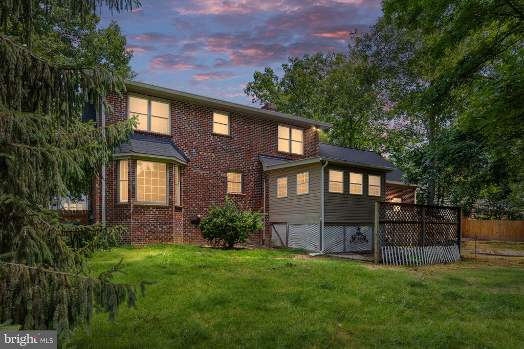 9 SANFORD CIRCLE