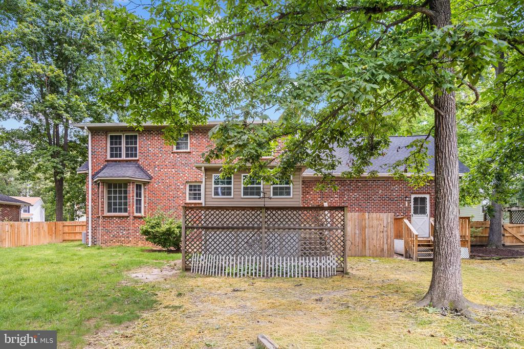 9 SANFORD CIRCLE