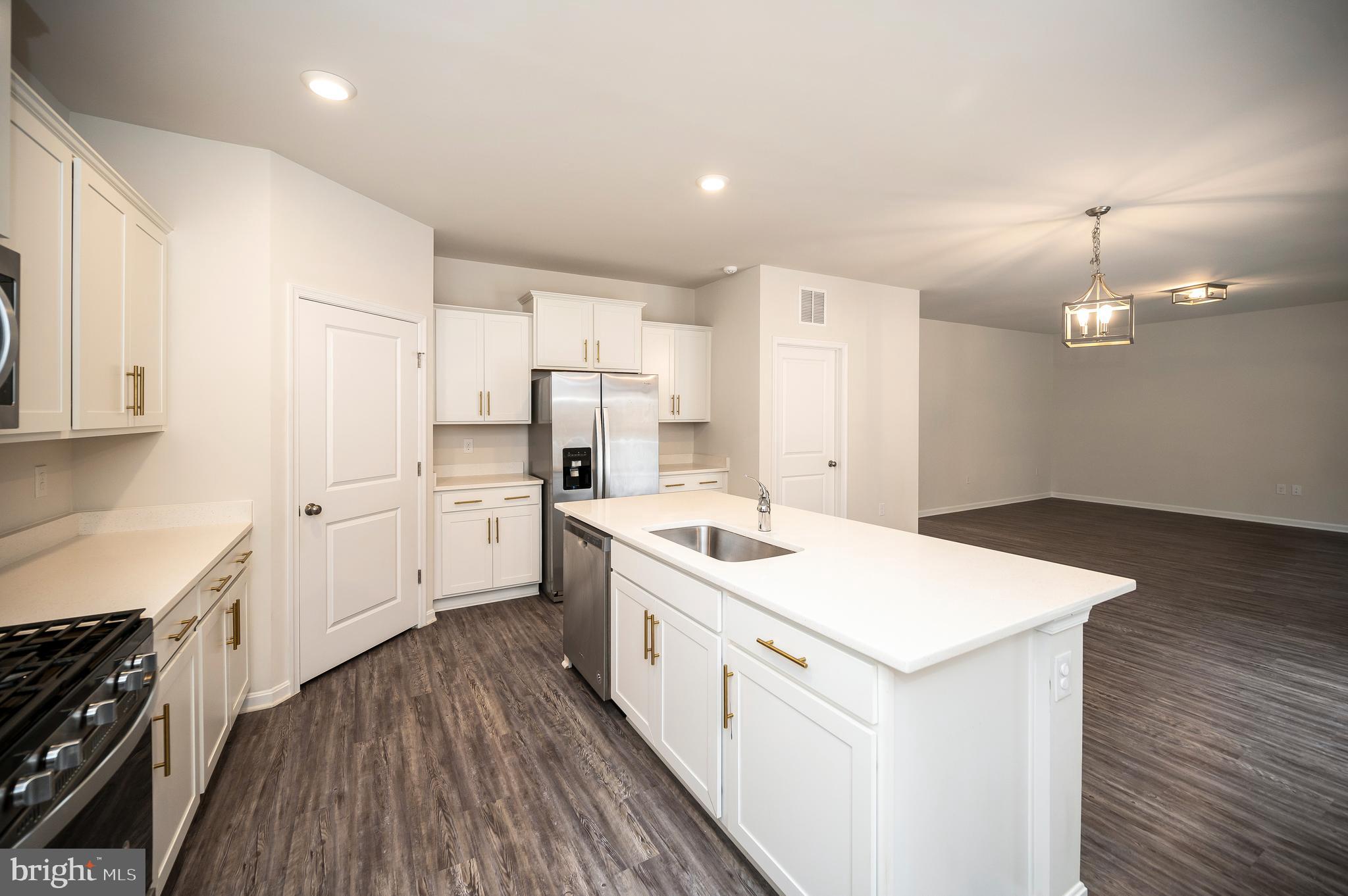 40 CLEAR SPRING LANE