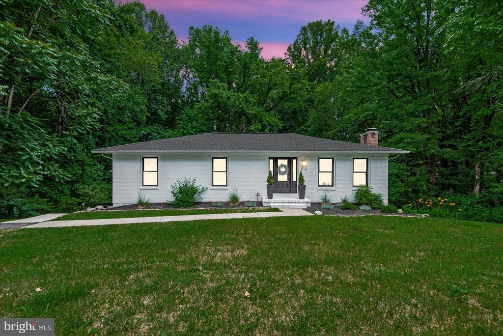 22 WILLIAMS DRIVE