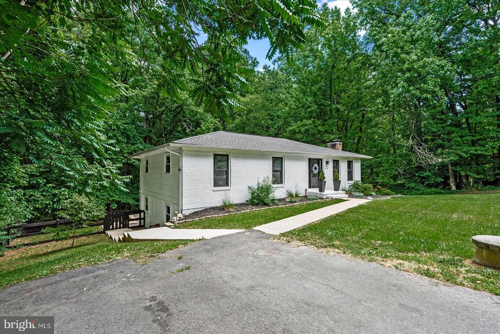 22 WILLIAMS DRIVE