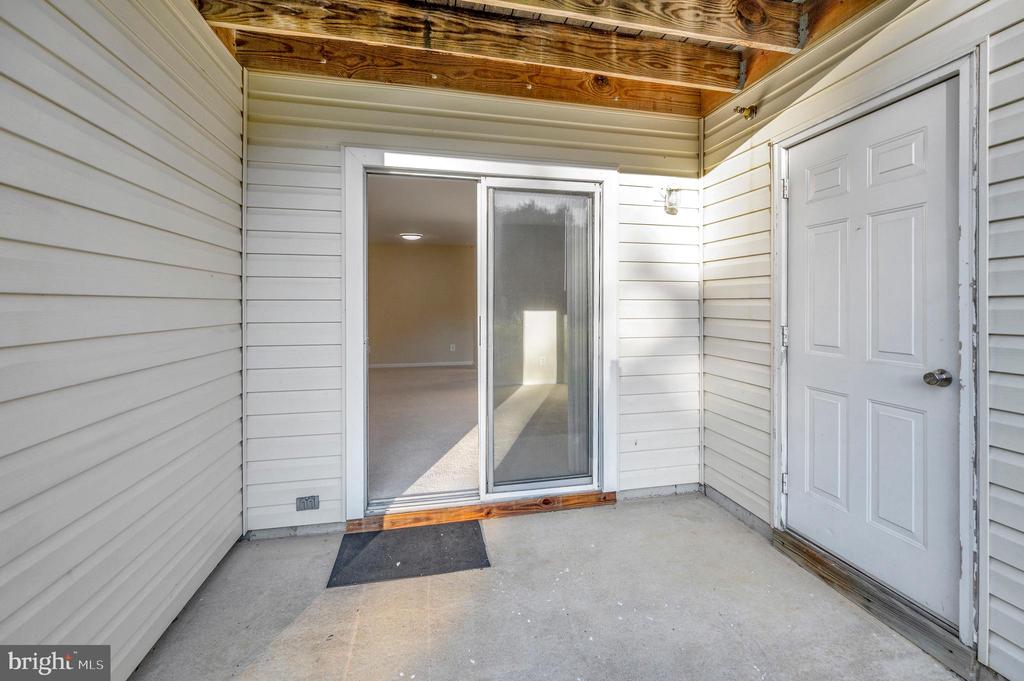 30 WILD OAK LANE 30103