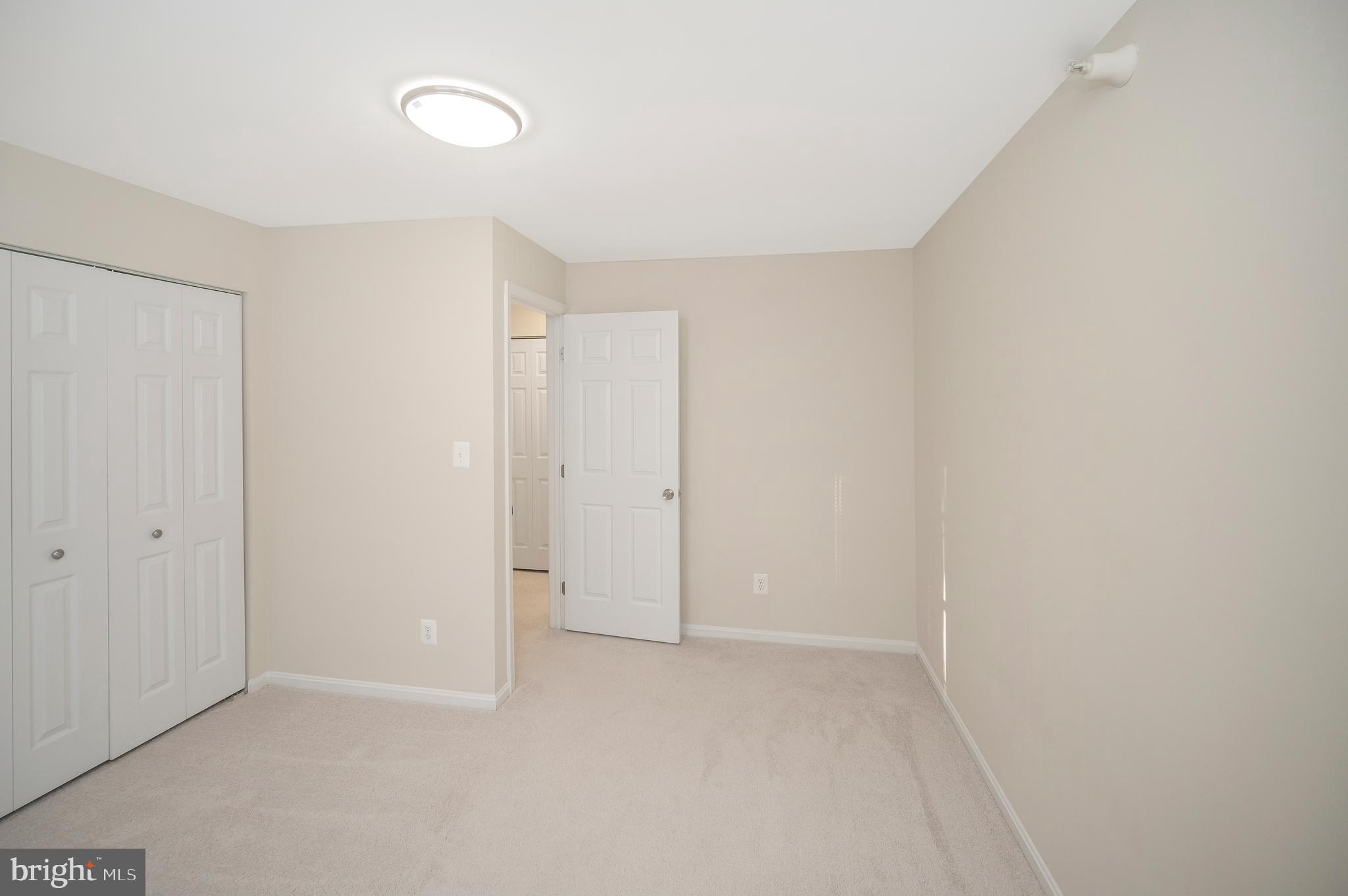 30 WILD OAK LANE 30103