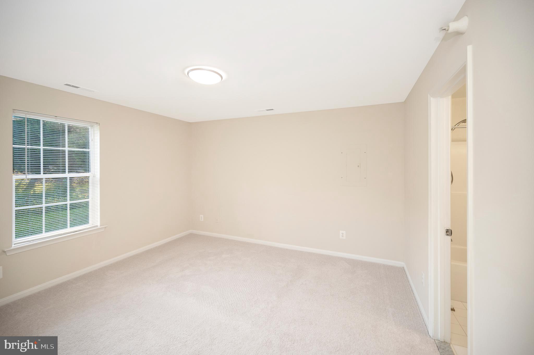 30 WILD OAK LANE 30103