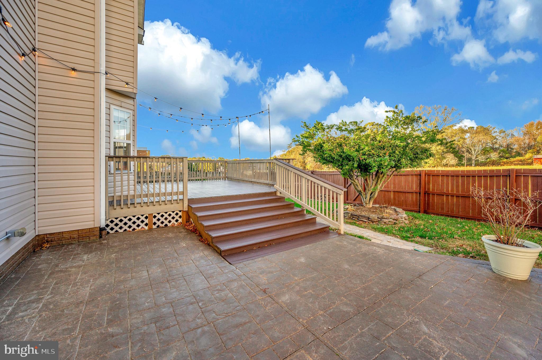 8 LITTLE FIELD DRIVE