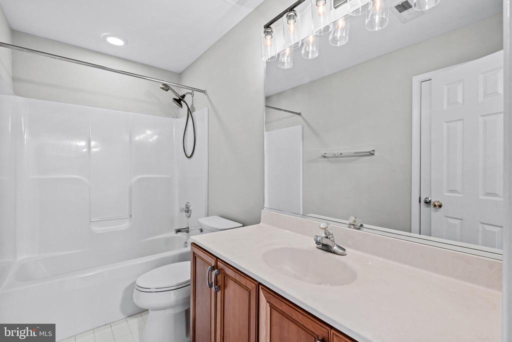 85 BRUSH EVERARD COURT
