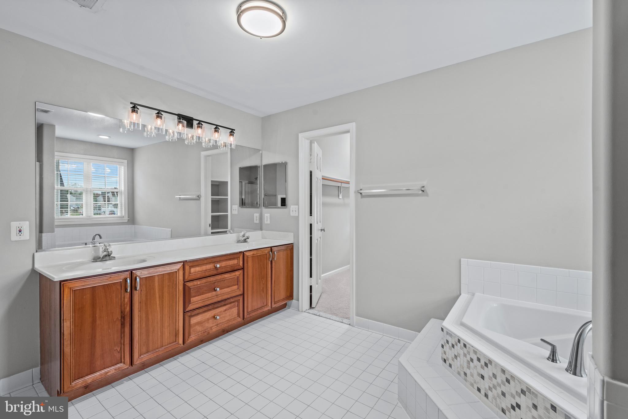 85 BRUSH EVERARD COURT