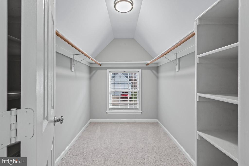 85 BRUSH EVERARD COURT