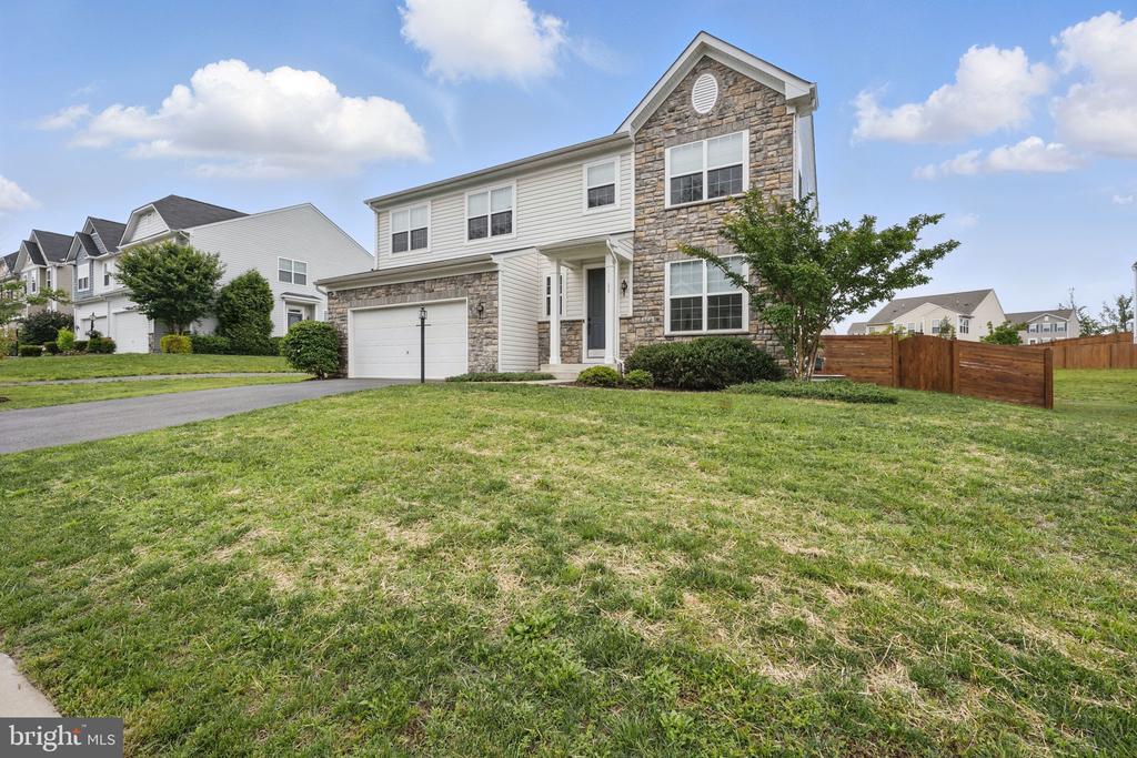 11 WORSHAM LANE