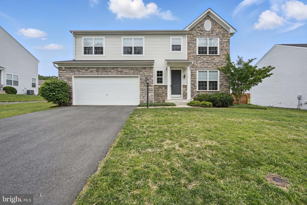 11 WORSHAM LANE