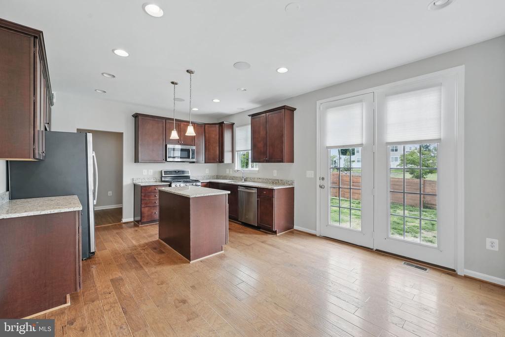 11 WORSHAM LANE