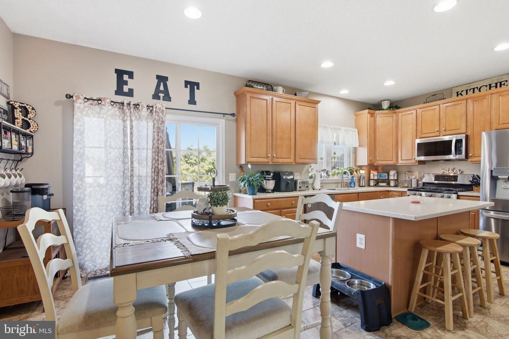 3 RIXEY COURT