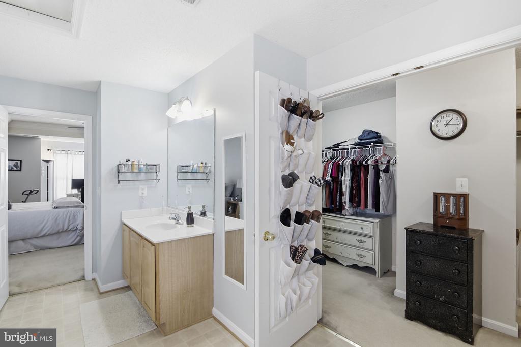 3 RIXEY COURT