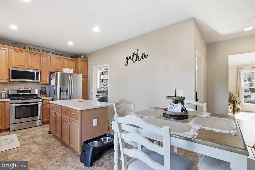 3 RIXEY COURT