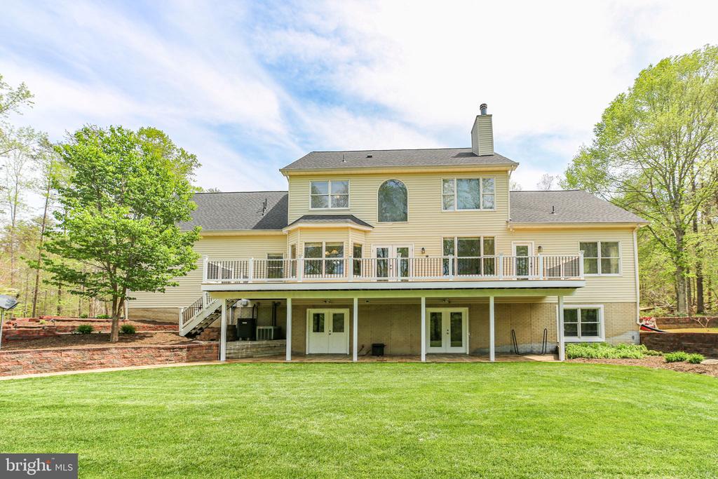 839 QUEEN ANNE DRIVE