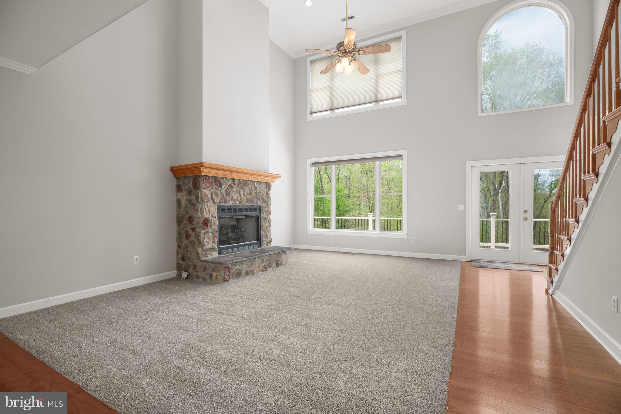 839 QUEEN ANNE DRIVE