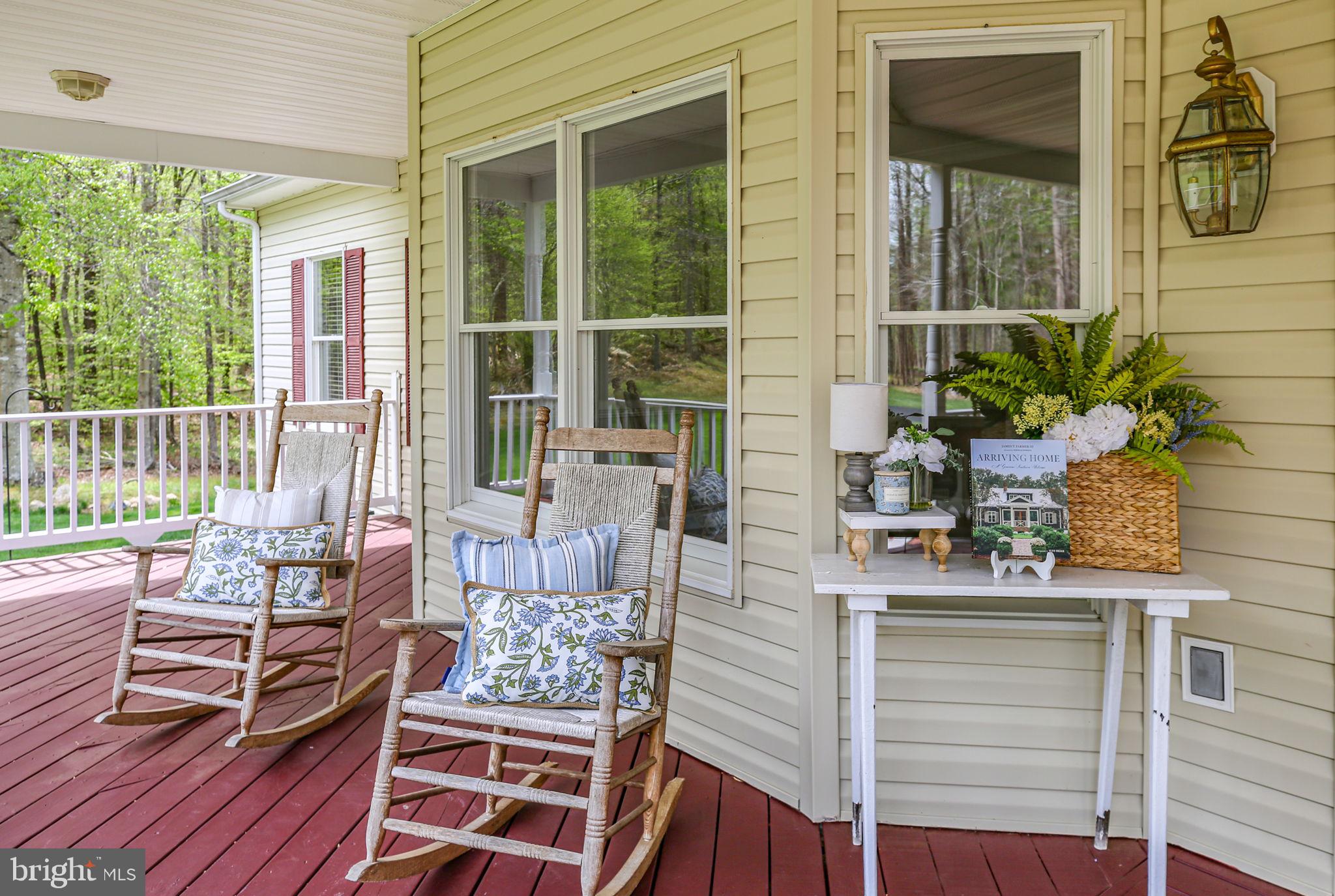 839 QUEEN ANNE DRIVE