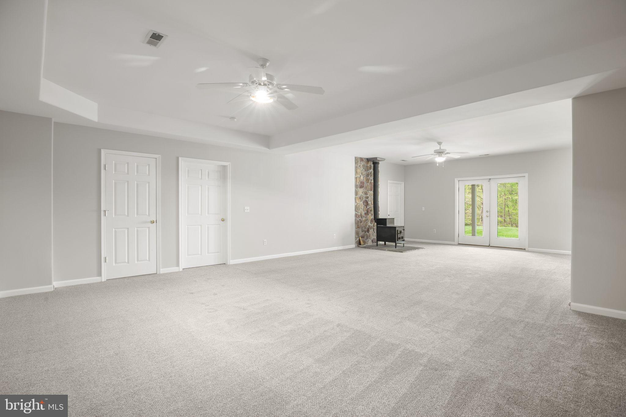 839 QUEEN ANNE DRIVE