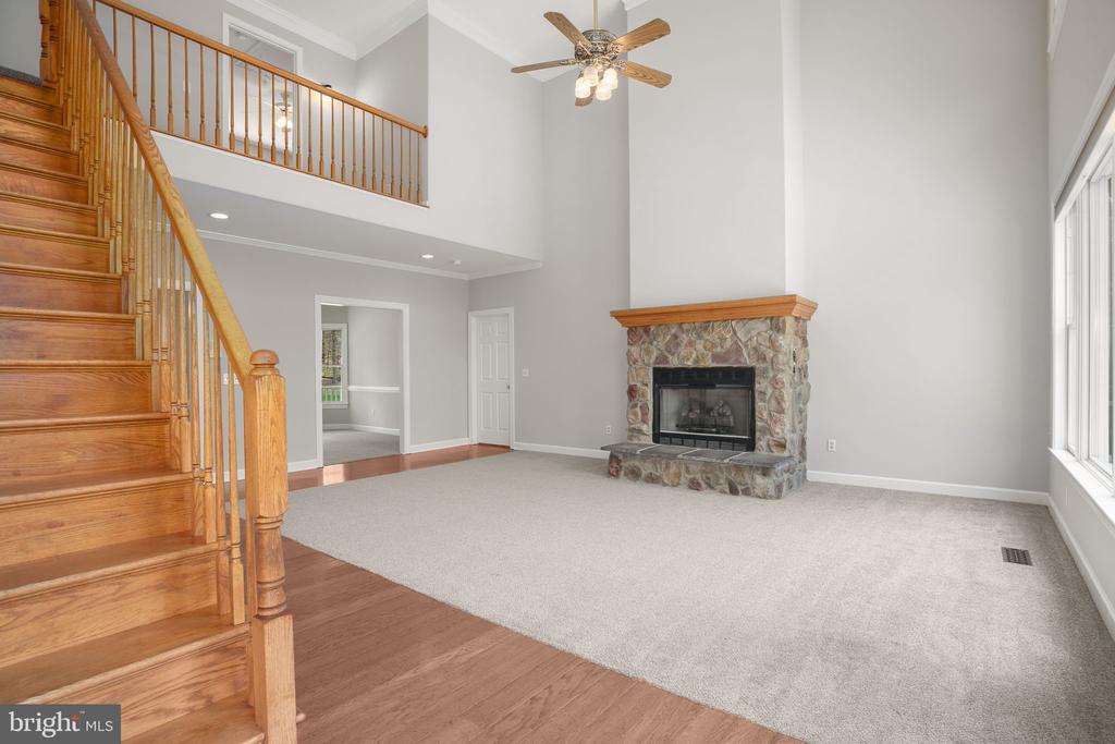 839 QUEEN ANNE DRIVE