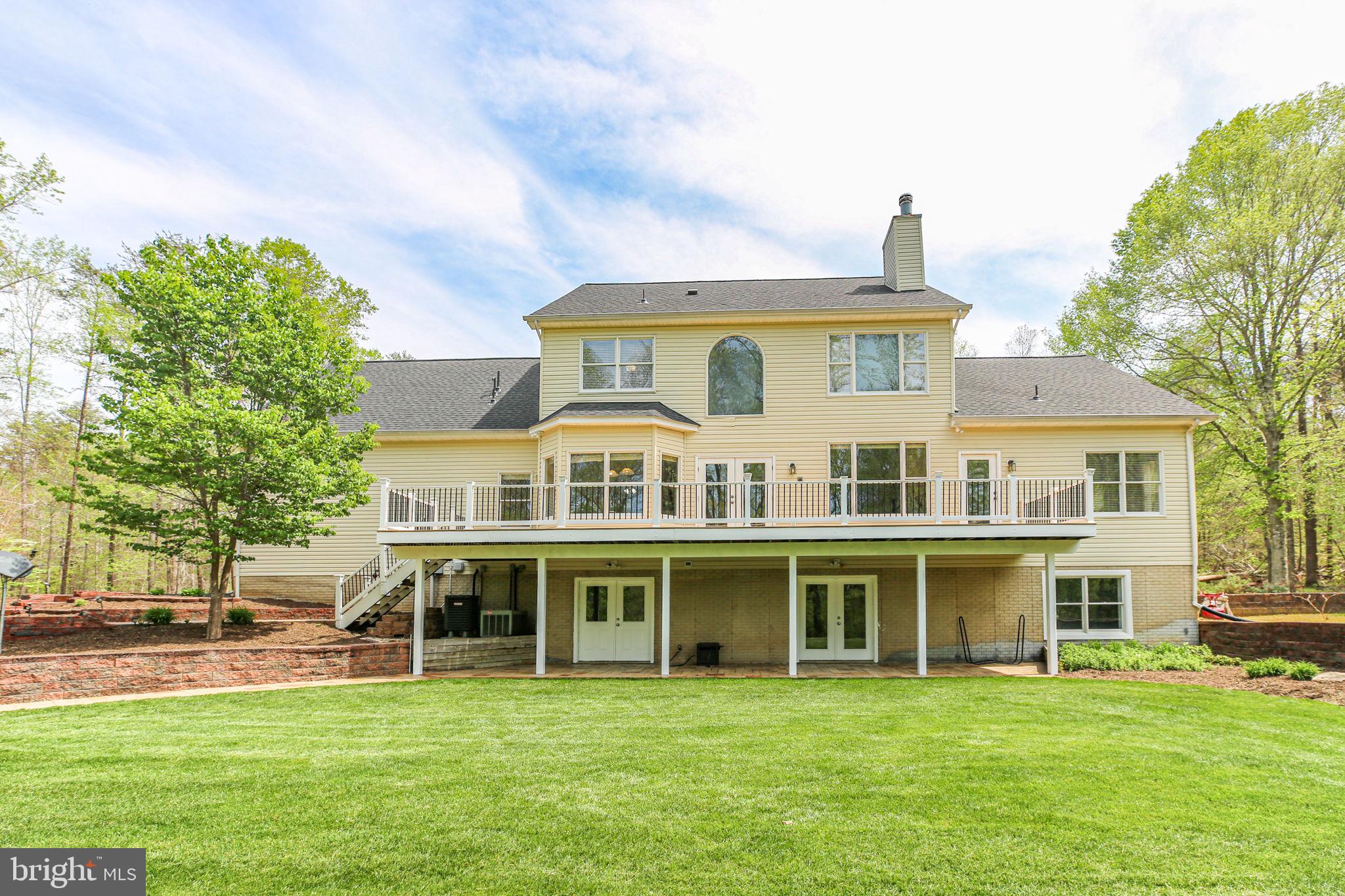 839 QUEEN ANNE DRIVE