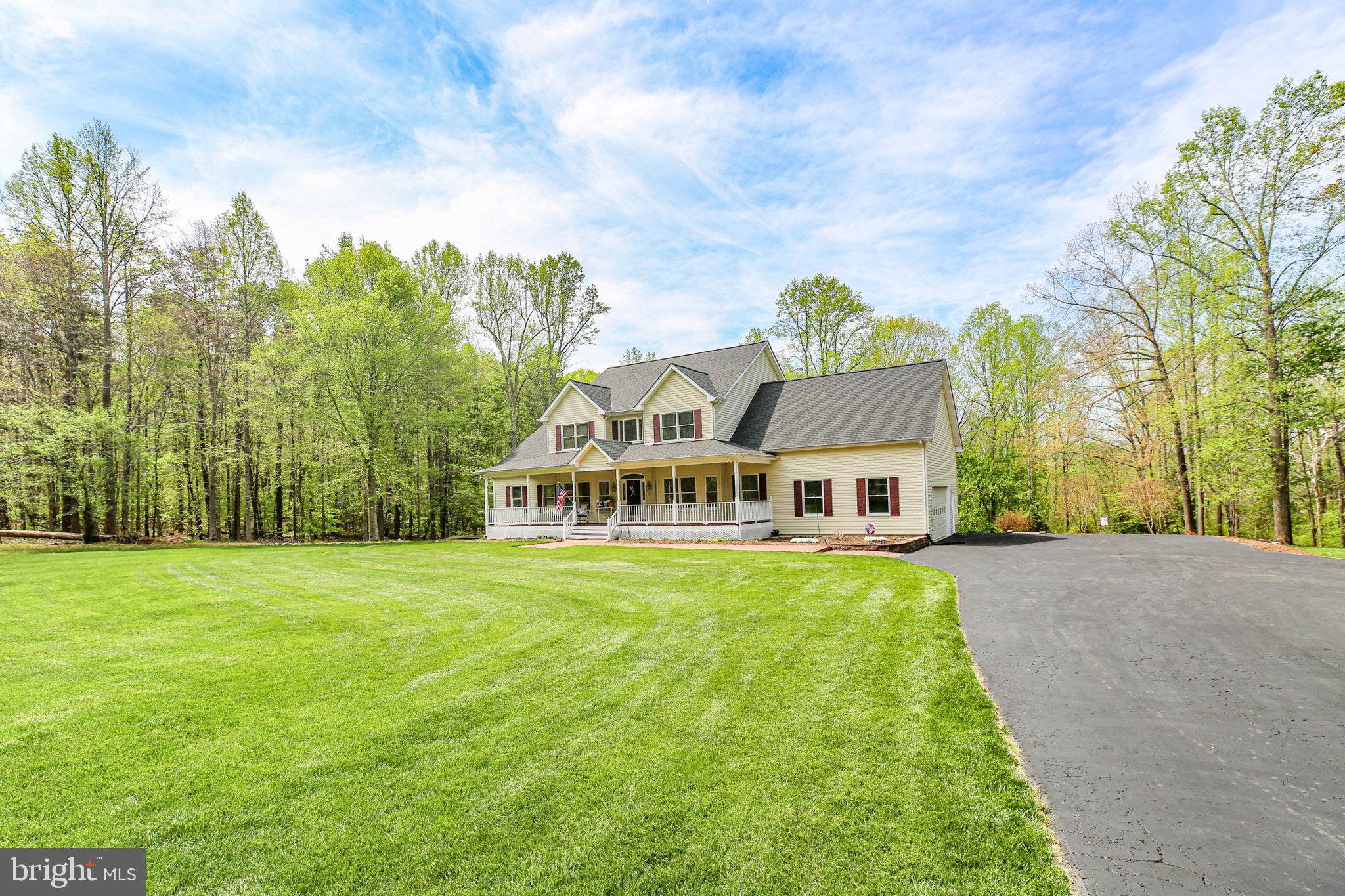 839 QUEEN ANNE DRIVE