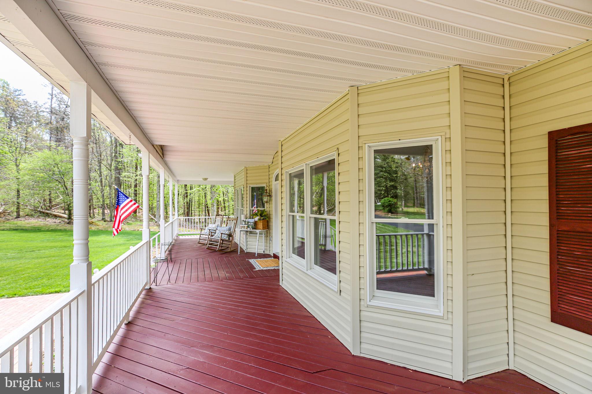 839 QUEEN ANNE DRIVE