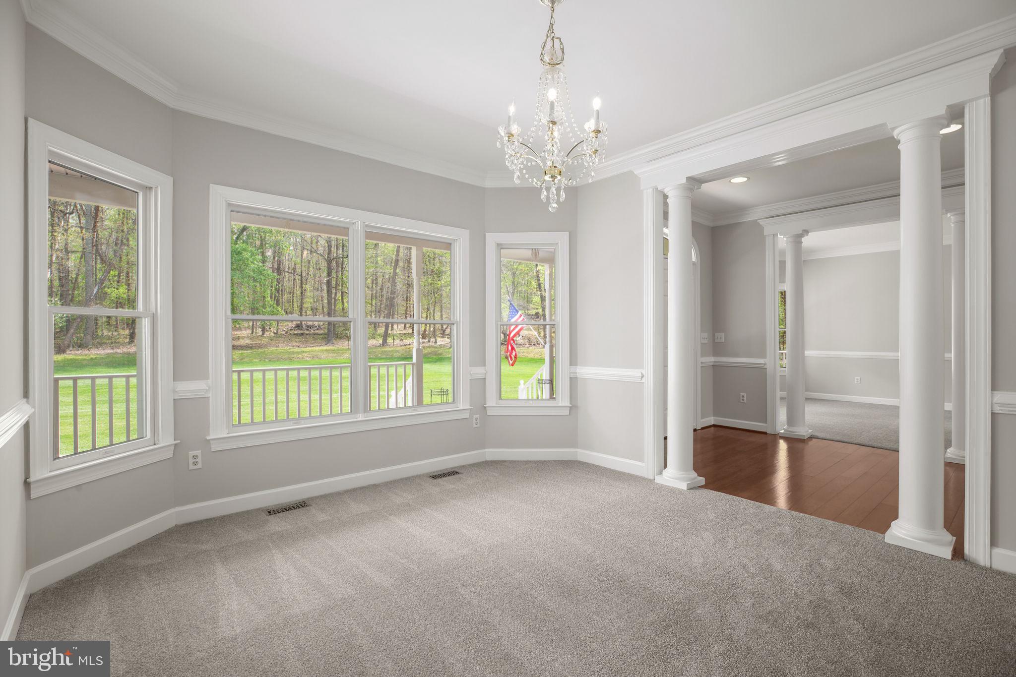 839 QUEEN ANNE DRIVE