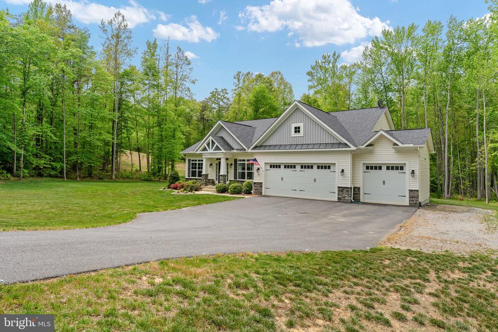 40 SOUTHERN VIEW DRIVE