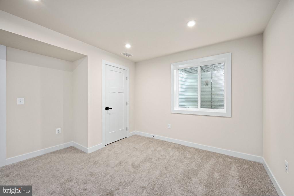 209 MCKITTRICK DRIVE