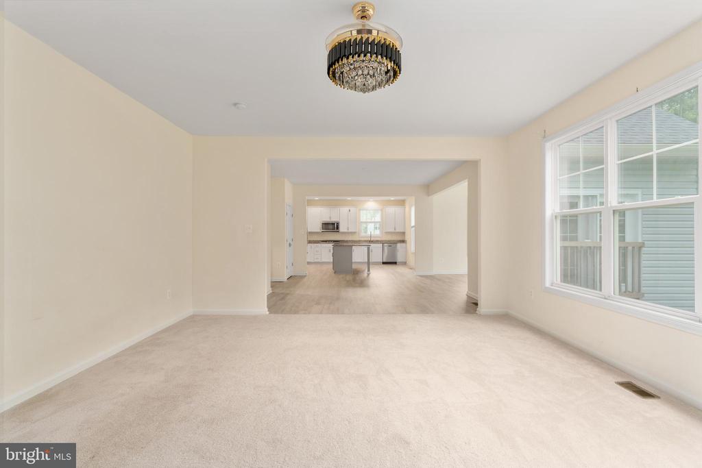 30 SOUTHERN VIEW DRIVE