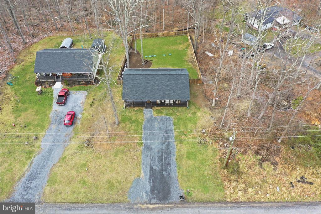 605 WESTERN LANE