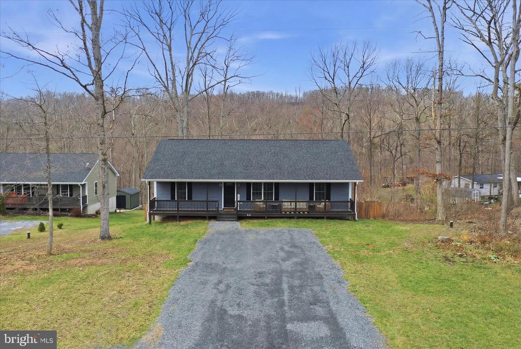 605 WESTERN LANE