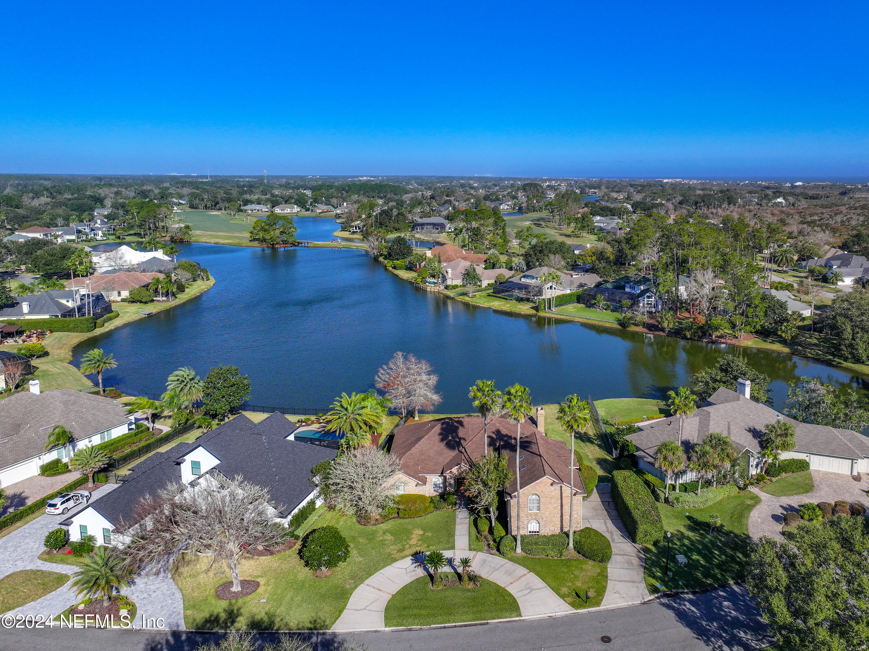 368 S NINE Drive