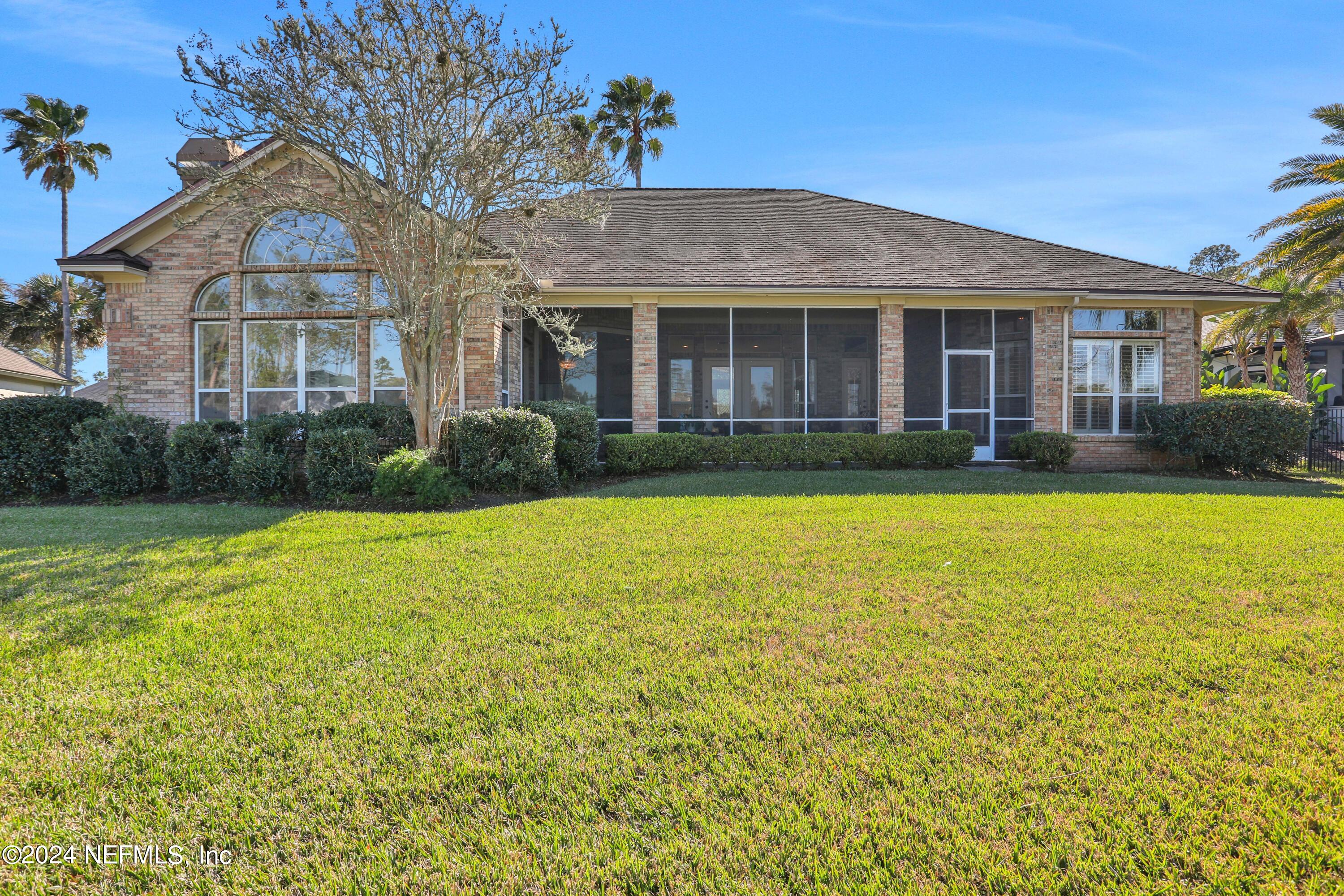 368 S NINE Drive
