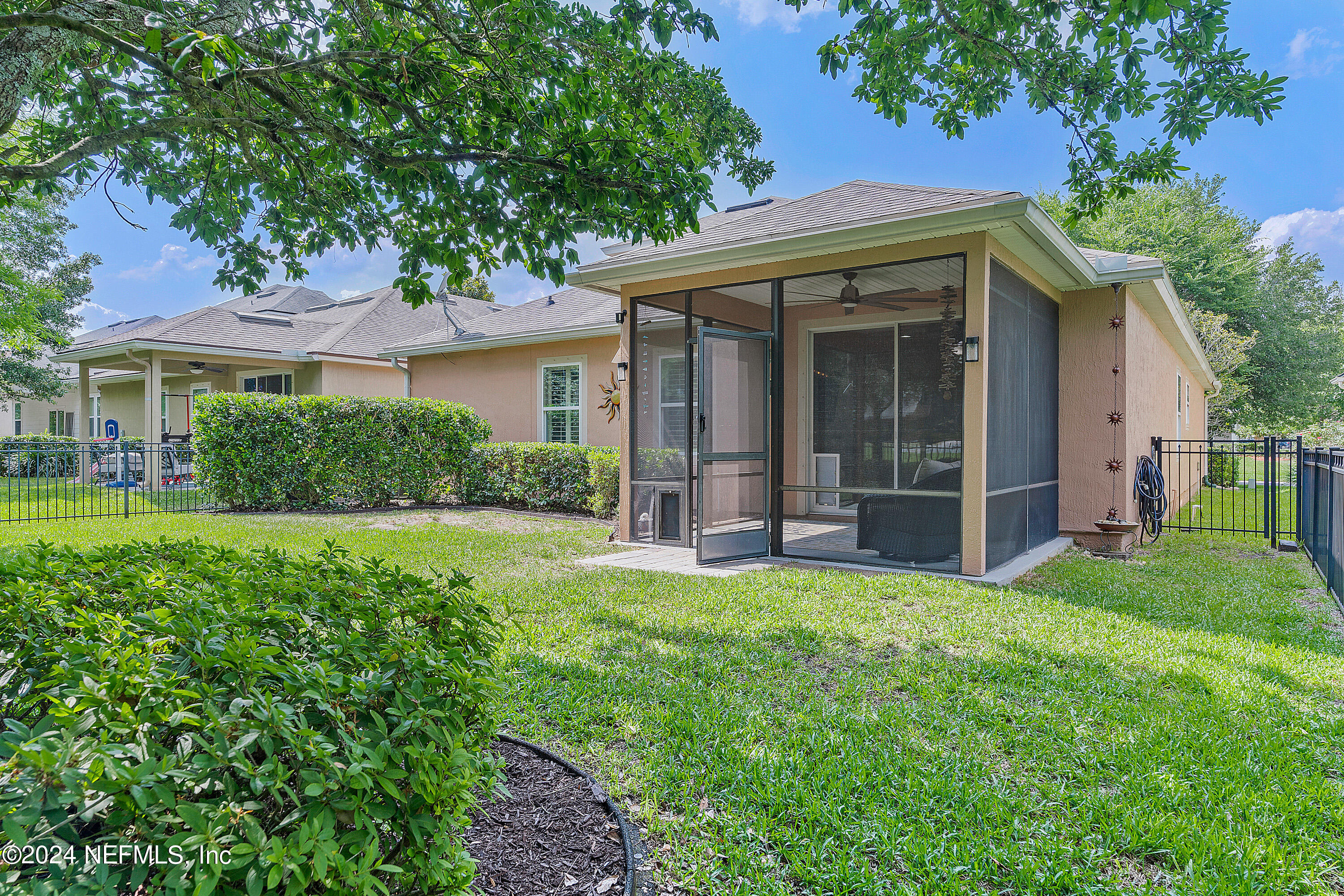 23 WINDSTONE Lane