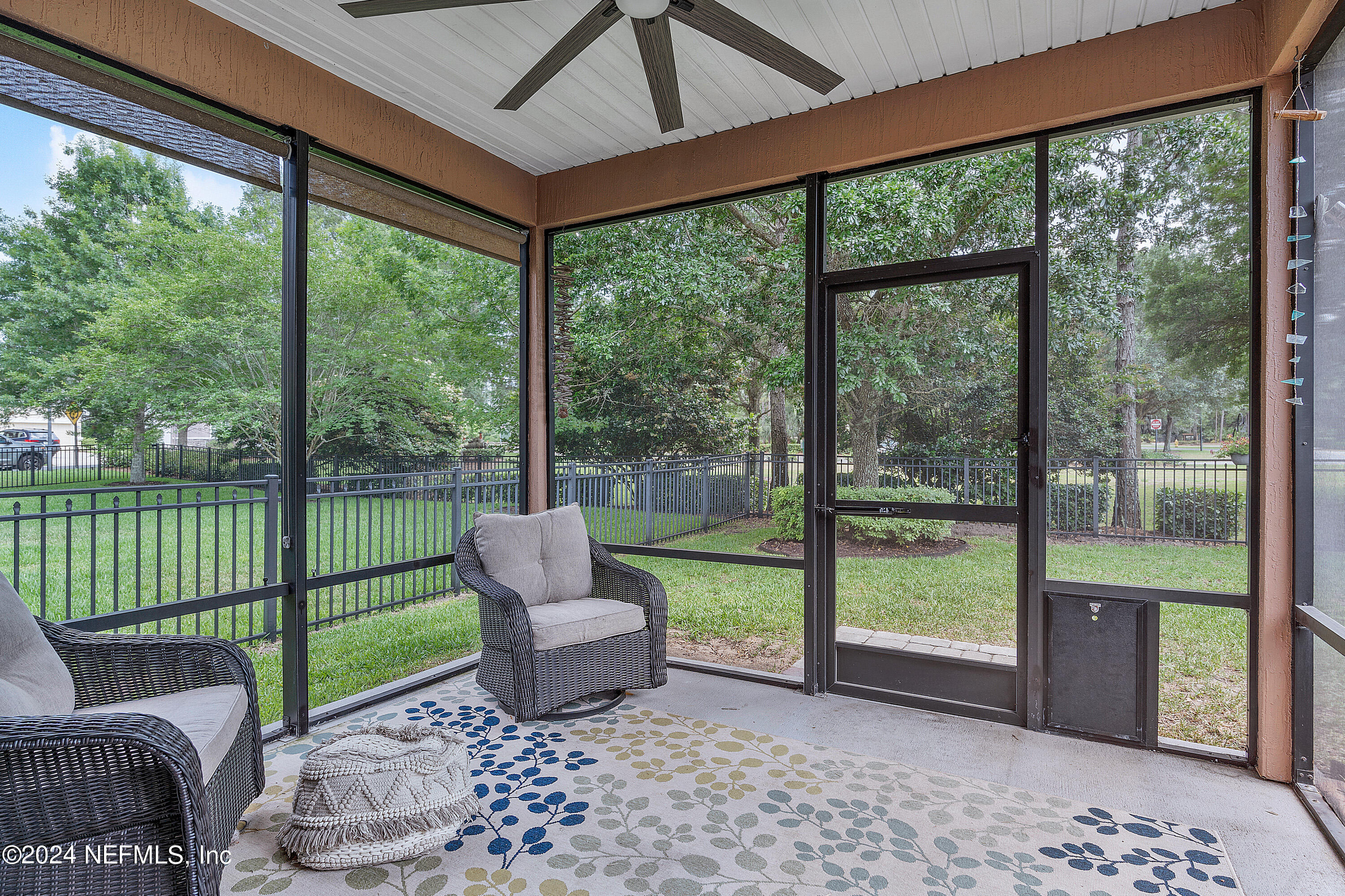 23 WINDSTONE Lane