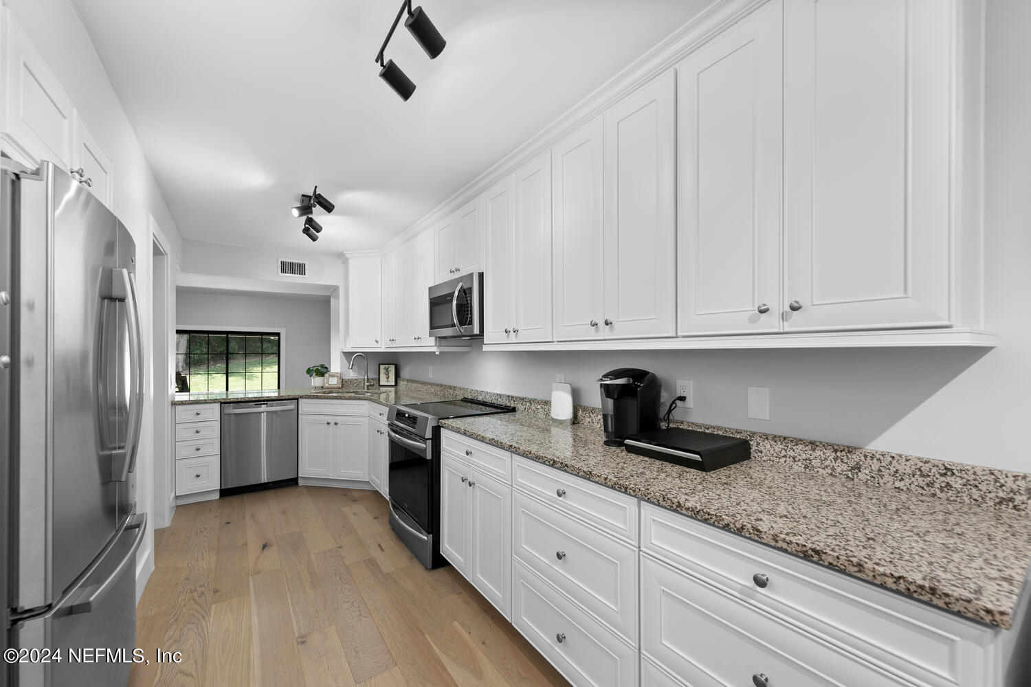 142 WILLOW POND Lane