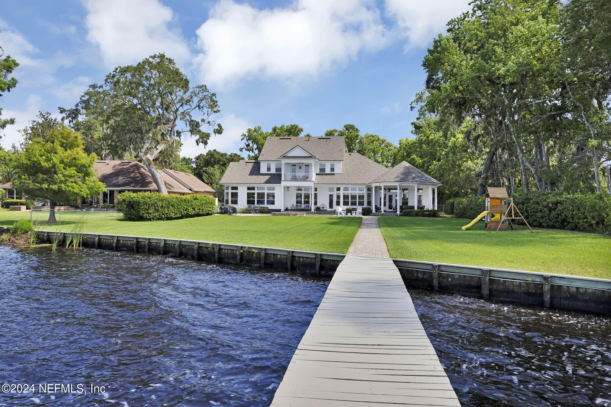 1863 BISHOP ESTATES