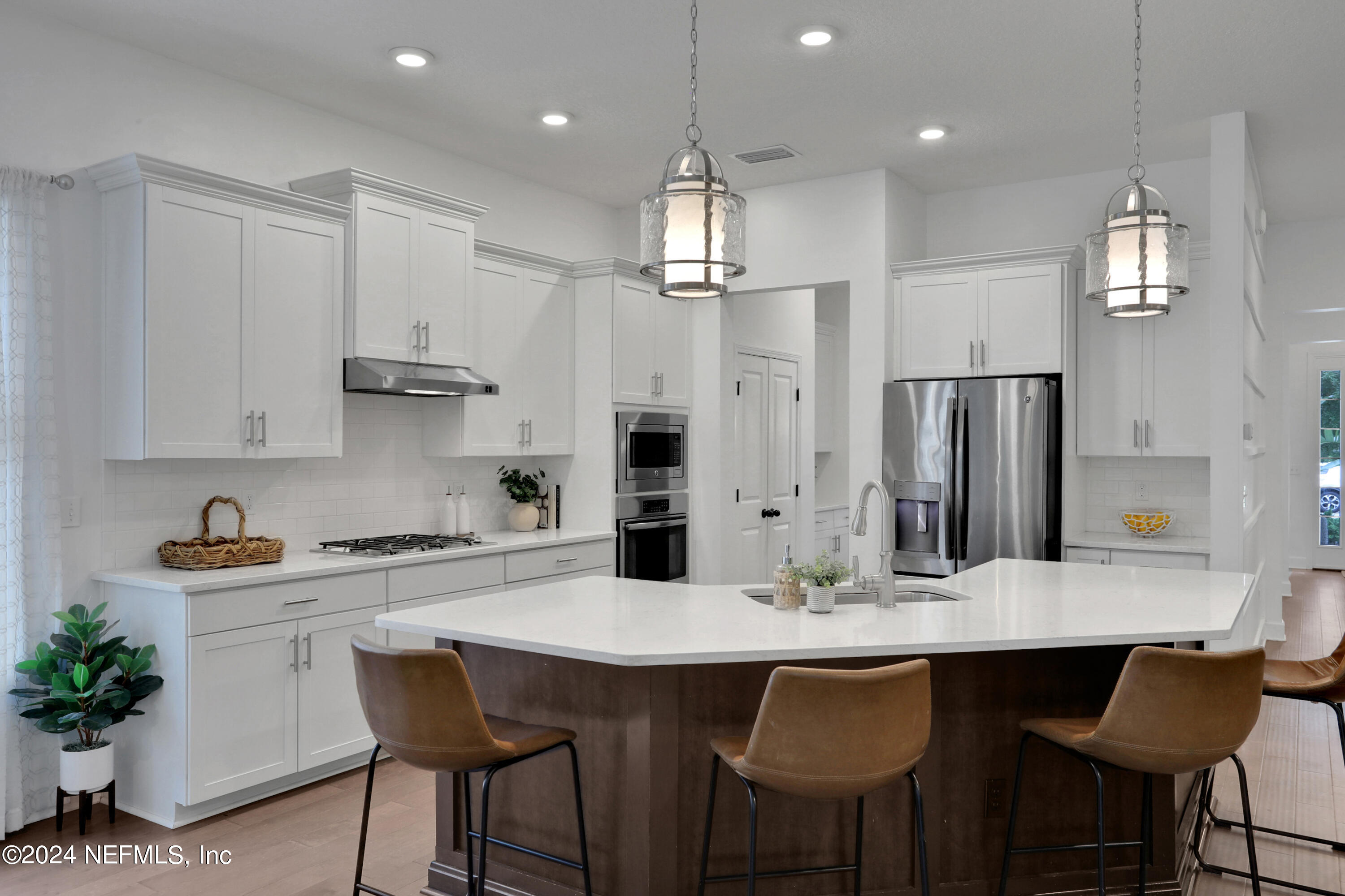 119 VALLEY GROVE Drive