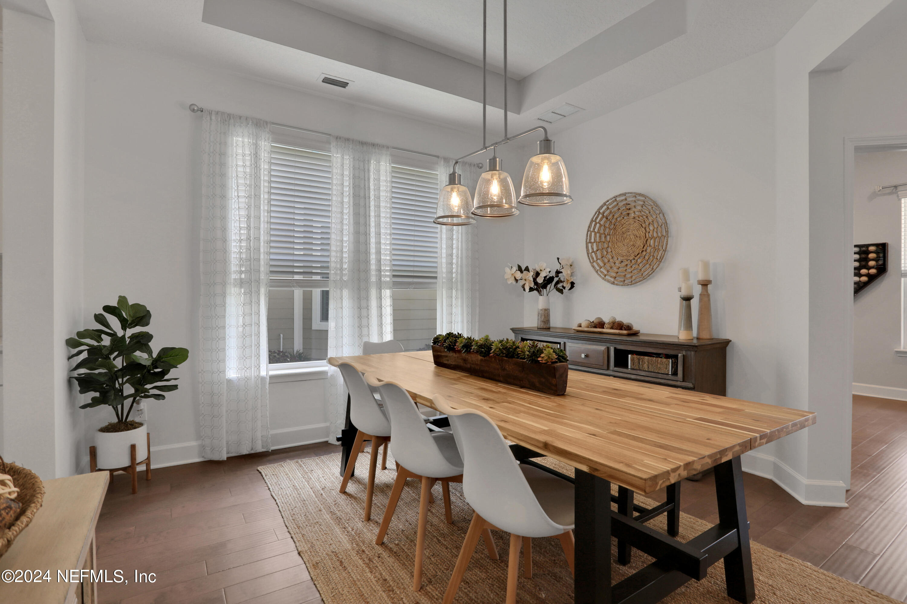 119 VALLEY GROVE Drive