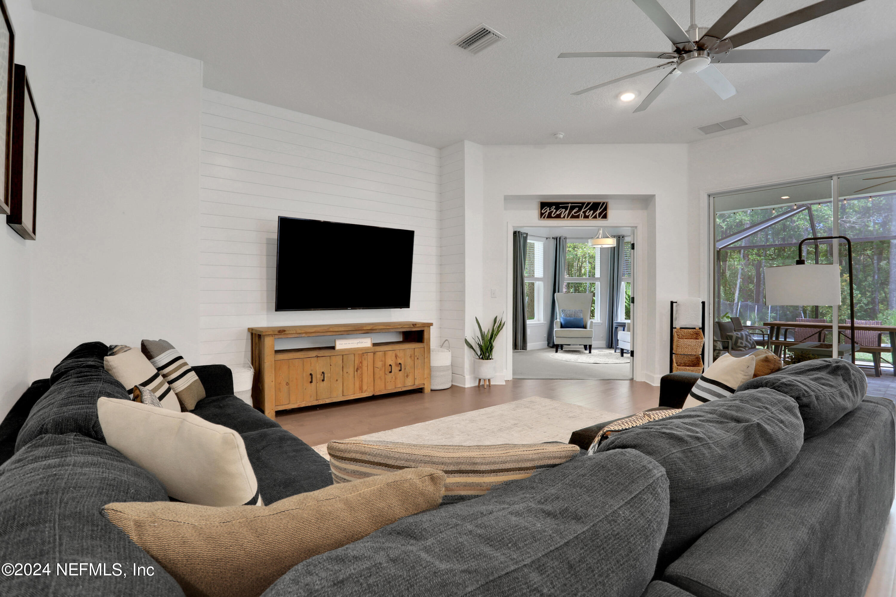 119 VALLEY GROVE Drive