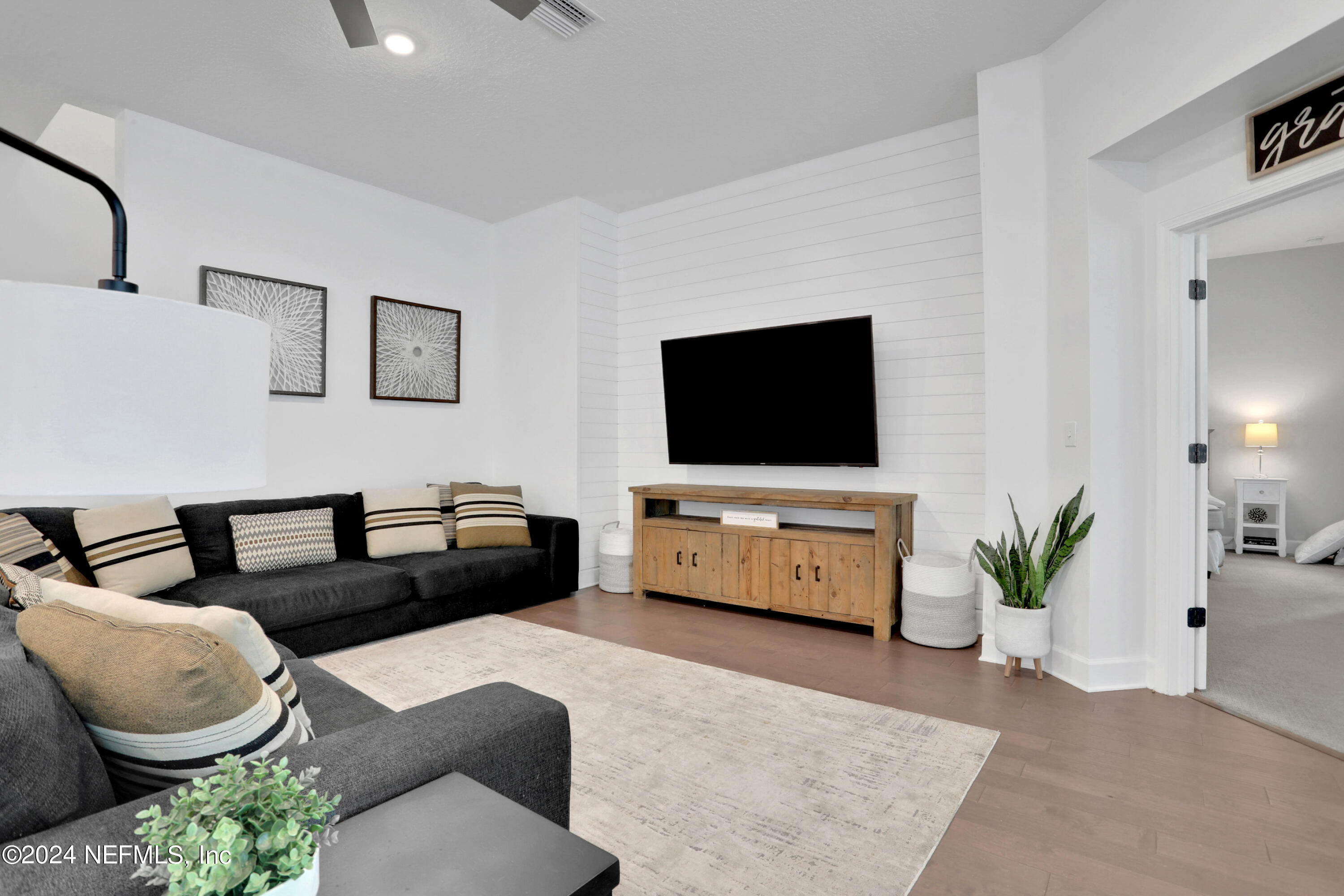 119 VALLEY GROVE Drive