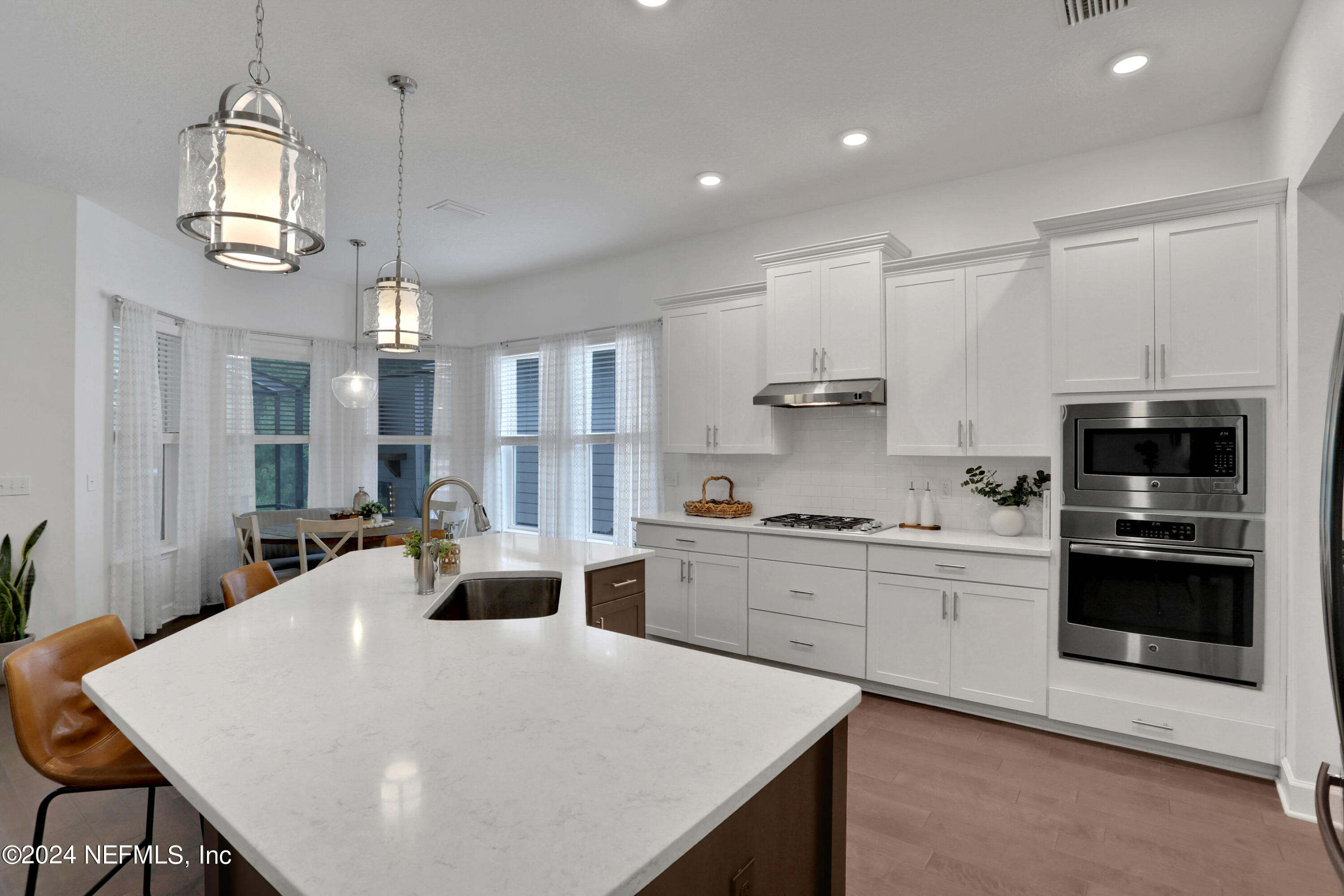 119 VALLEY GROVE Drive